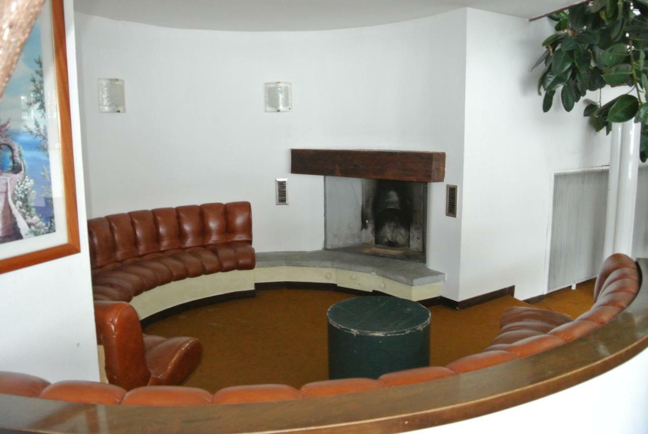 Complesso I Dadi - Residence Cielo Alto - Alberto 21 Breuil-Cervinia Zewnętrze zdjęcie